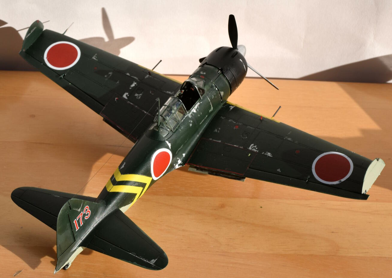 零式艦上戦闘機２２型甲　第５８２海軍航空隊　進道三郎少佐搭乗機」